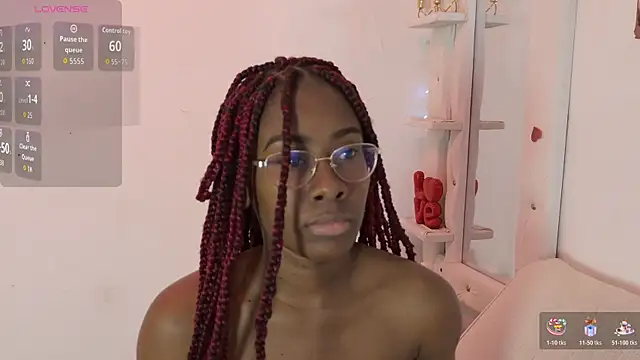  exoticcouple69  online show from November 16, 2025, 1:05 pm