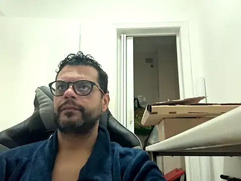 HornyBeachBoyBR online show from July 9, 2026, 7:46 pm