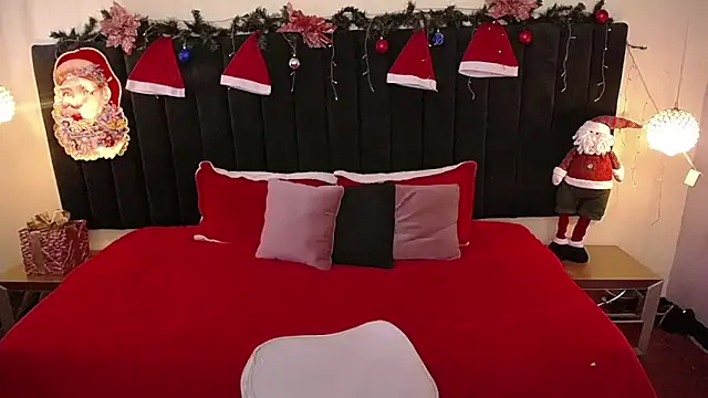 Snapshot of soft_attraction chatting on November 27, 2025, 8:20 pm soft attraction online show from November 27, 2025, 8:20 pm