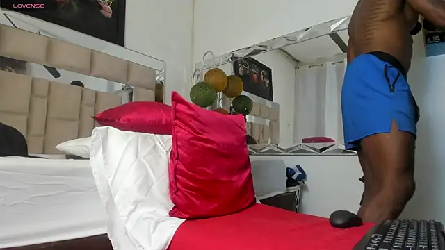 Snapshot of jadenf1 chatting on November 10, 2025, 12:48 am jadenf1 online show from November 10, 2025, 12:48 am