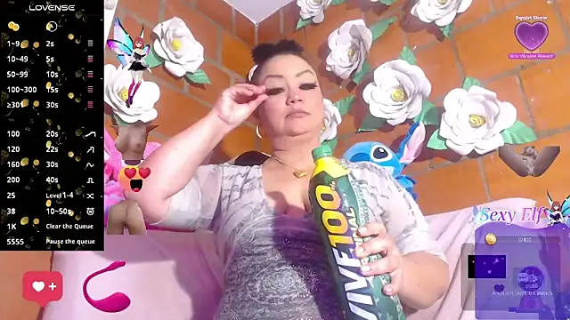 IngritBitch online show from April 12, 2026, 7:55 am