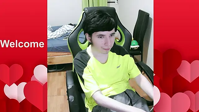 Snapshot of Twink_martinboy chatting on February 2, 2026, 1:04 am Twink martinboy online show from February 2, 2026, 1:04 am