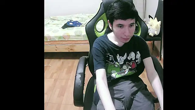 Snapshot of Twink_martinboy chatting on January 23, 2025, 4:41 am Twink martinboy online show from January 23, 2025, 4:41 am