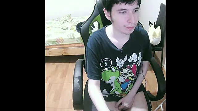 Snapshot of Twink_martinboy chatting on January 26, 2025, 7:42 am Twink martinboy online show from January 26, 2025, 7:42 am