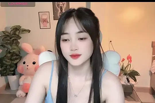  Aimy  online show from November 2, 2025, 5:51 pm