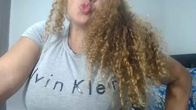 BustyAmanda online show from February 21, 2025, 4:18 am