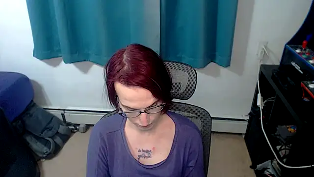 Snapshot of RyffBurnz chatting on December 3, 2025, 8:30 pm RyffBurnz online show from December 3, 2025, 8:30 pm