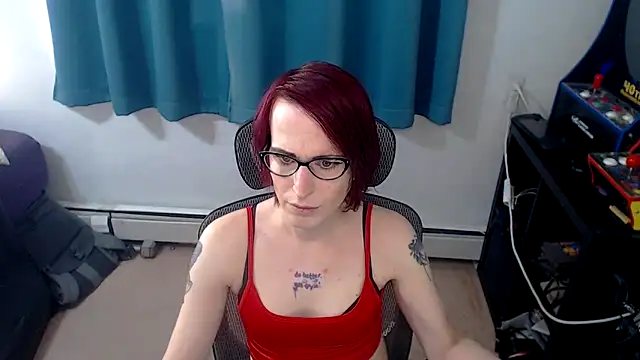 Snapshot of RyffBurnz chatting on December 16, 2025, 2:54 pm RyffBurnz online show from December 16, 2025, 2:54 pm