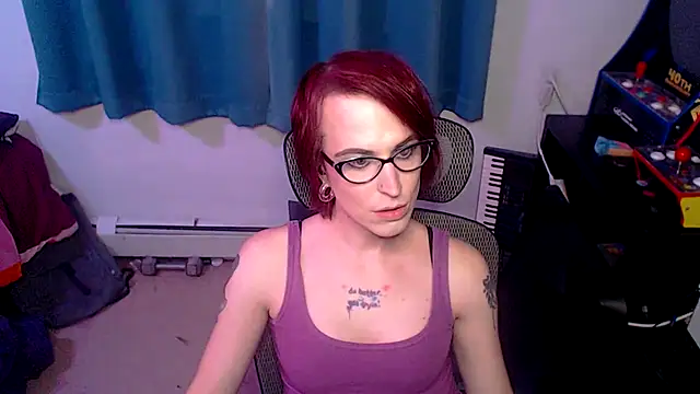 Snapshot of RyffBurnz chatting on November 4, 2025, 1:20 am RyffBurnz online show from November 4, 2025, 1:20 am