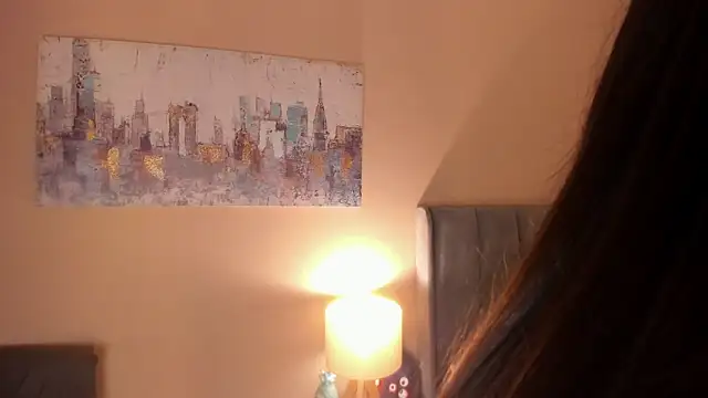 Snapshot of dakotaa__ chatting on December 17, 2025, 7:19 pm dakotaa online show from December 17, 2025, 7:19 pm