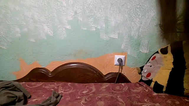 Snapshot of DennisXCaroll chatting on December 1, 2025, 6:14 am DennisXCaroll online show from December 1, 2025, 6:14 am