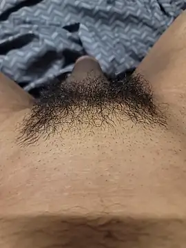 Snapshot of Swapurcrm chatting on November 5, 2025, 4:26 am Swapurcrm online show from November 5, 2025, 4:26 am