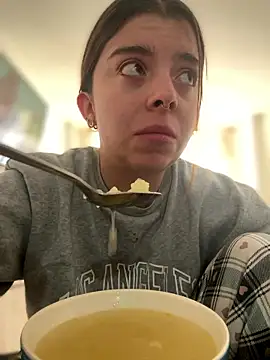 Snapshot of Cloew_Marz chatting on January 8, 2026, 6:25 pm Cloew Marz online show from January 8, 2026, 6:25 pm