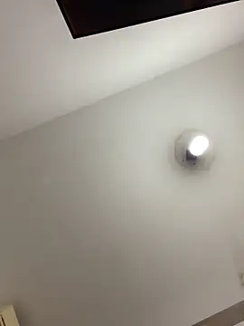 Snapshot of zeck80 chatting on October 16, 2025, 11:46 pm zeck80 online show from October 16, 2025, 11:46 pm