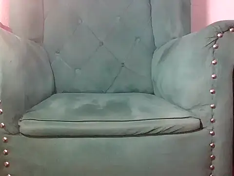 Snapshot of blossom_Cuty chatting on November 16, 2025, 11:48 am blossom Cuty online show from November 16, 2025, 11:48 am