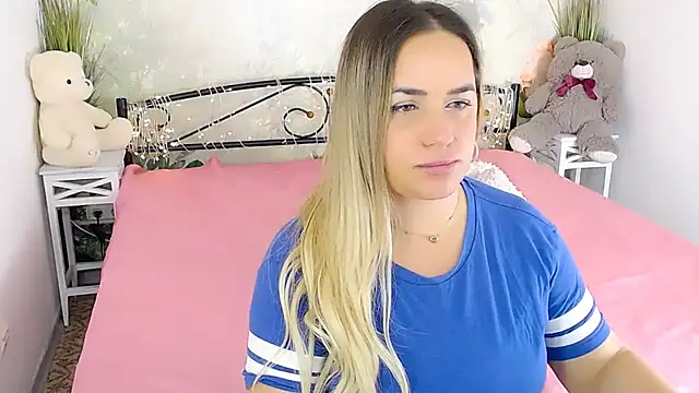 MilenaMiler X online show from March 7, 2025, 8:22 pm