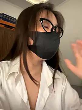 Snapshot of Lilisa_miu chatting on December 3, 2025, 4:06 pm Lilisa miu online show from December 3, 2025, 4:06 pm