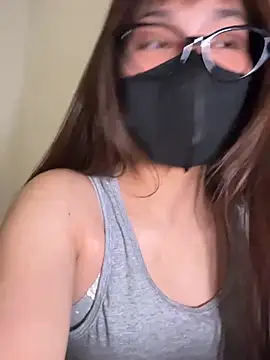 Lilisa miu online show from July 22, 2026, 4:09 pm