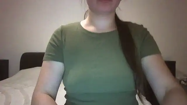 Snapshot of VanesaJewelz chatting on December 11, 2024, 4:09 pm VanesaJewelz online show from December 11, 2024, 4:09 pm