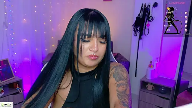 Miss scarllet  online show from June 1, 2026, 1:22 pm