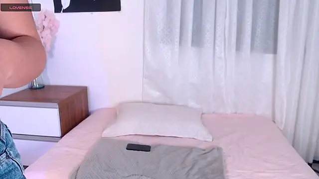 miaking12 online show from March 12, 2026, 7:18 pm