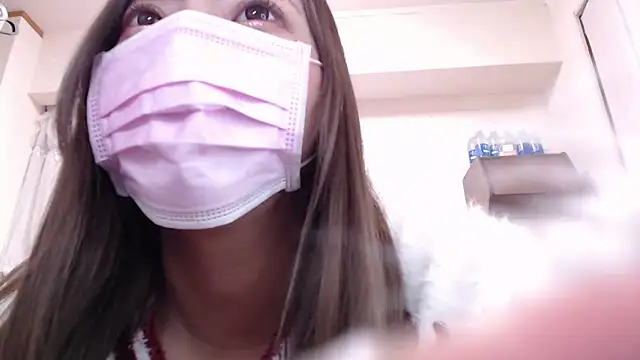  chanMOMO  online show from January 16, 2025, 3:02 pm