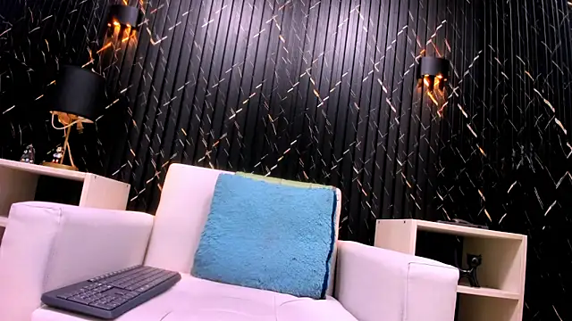 Snapshot of Cutie_Shy_ chatting on November 2, 2025, 3:50 pm Cutie Shy online show from November 2, 2025, 3:50 pm