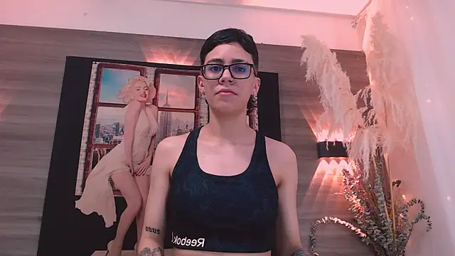 Snapshot of Cutie_Shy_ chatting on November 8, 2025, 7:28 pm Cutie Shy online show from November 8, 2025, 7:28 pm