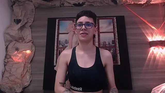 Snapshot of Cutie_Shy_ chatting on November 1, 2025, 6:35 pm Cutie Shy online show from November 1, 2025, 6:35 pm