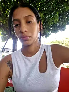 lily sk online show from February 13, 2025, 9:49 pm