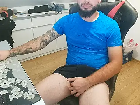 Snapshot of prezydentcam chatting on June 11, 2026, 5:43 pm prezydentcam online show from June 11, 2026, 5:43 pm
