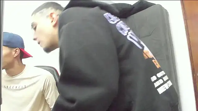 TommyGun 22 online show from March 12, 2026, 11:42 pm