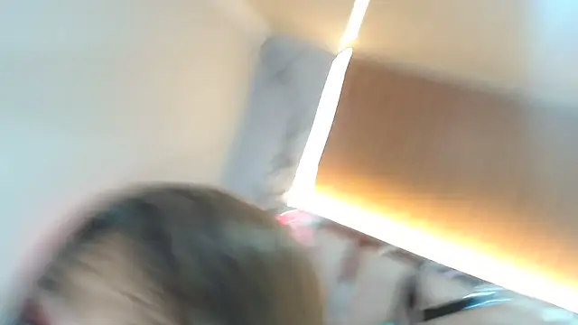 Snapshot of Salome_Milf202 chatting on December 3, 2025, 3:51 am Salome Milf202 online show from December 3, 2025, 3:51 am