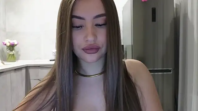 Snapshot of Cinderella____ chatting on January 26, 2025, 4:41 pm Cinderella online show from January 26, 2025, 4:41 pm