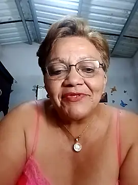 Snapshot of Madrastrahot69 chatting on November 7, 2025, 3:33 am Madrastrahot69 online show from November 7, 2025, 3:33 am