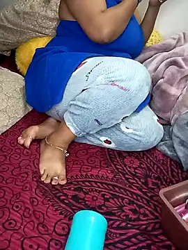 HEENA 022 online show from February 9, 2025, 4:29 pm