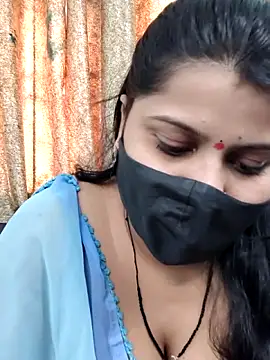 Hotty-simran online show from October 28, 2025, 4:57 am