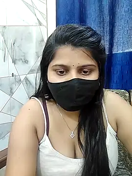 Snapshot of Hotty-simran chatting on February 20, 2025, 7:23 am Hotty-simran online show from February 20, 2025, 7:23 am