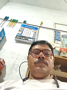 Srmotrs online show from February 28, 2026, 2:28 pm