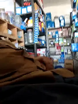 Snapshot of Srmotrs chatting on October 29, 2025, 4:44 am Srmotrs online show from October 29, 2025, 4:44 am