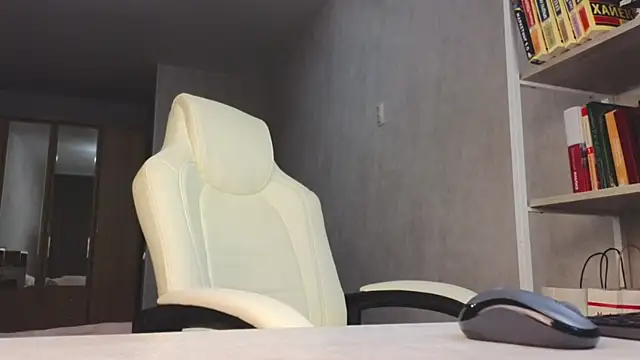 Marietta Castro online show from April 11, 2026, 3:16 pm