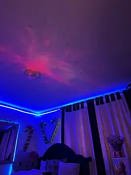 Snapshot of touchm_cockhard chatting on November 30, 2025, 9:59 pm touchm cockhard online show from November 30, 2025, 9:59 pm