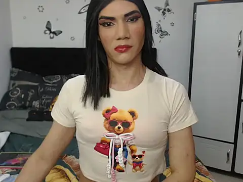 luna grans 777 online show from June 4, 2026, 12:04 am