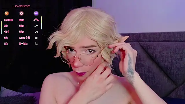 Snapshot of Sammy_Russell chatting on November 9, 2025, 4:27 am Sammy Russell online show from November 9, 2025, 4:27 am