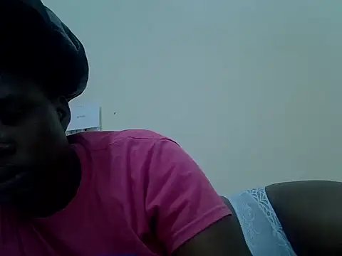 sweetangel41 online show from April 1, 2026, 9:45 pm