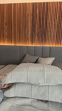 EmiilyAdams  online show from March 28, 2026, 6:42 pm