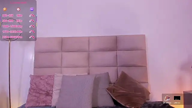 Snapshot of AngelyRosse1 chatting on November 5, 2025, 4:04 am AngelyRosse1 online show from November 5, 2025, 4:04 am