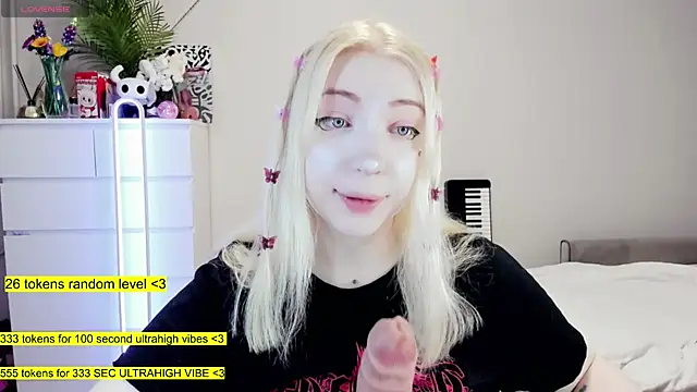 Snapshot of aya_katana chatting on November 30, 2025, 10:54 pm aya katana online show from November 30, 2025, 10:54 pm