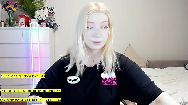 Snapshot of aya_katana chatting on December 5, 2025, 1:27 am aya katana online show from December 5, 2025, 1:27 am