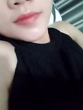 Sexyass13 online show from September 26, 2025, 4:47 pm